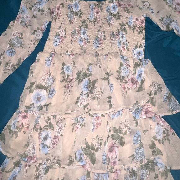 Madden NYC Floral Dress - Picture 6 of 6